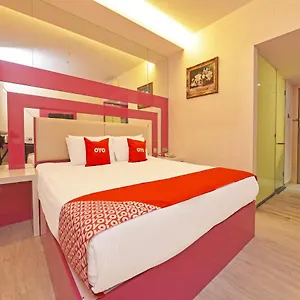 Capital O 90130 Sawadee Johor Bahru